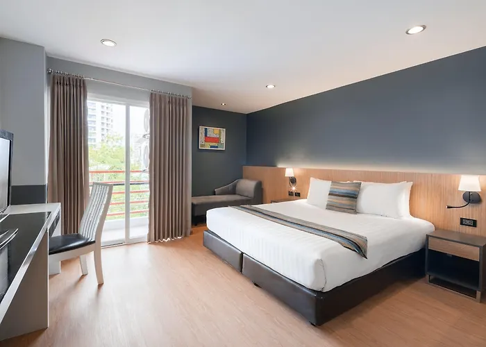 Icheck Residences Sathorn Hotel 4*