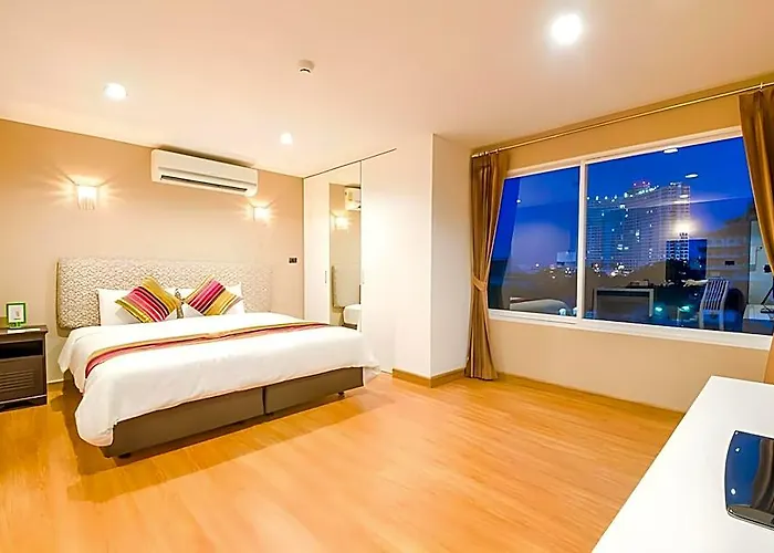 Icheck Residences Sathorn 4*